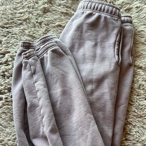 ARITZIA TNA COZY MEGA SWEATPANTS